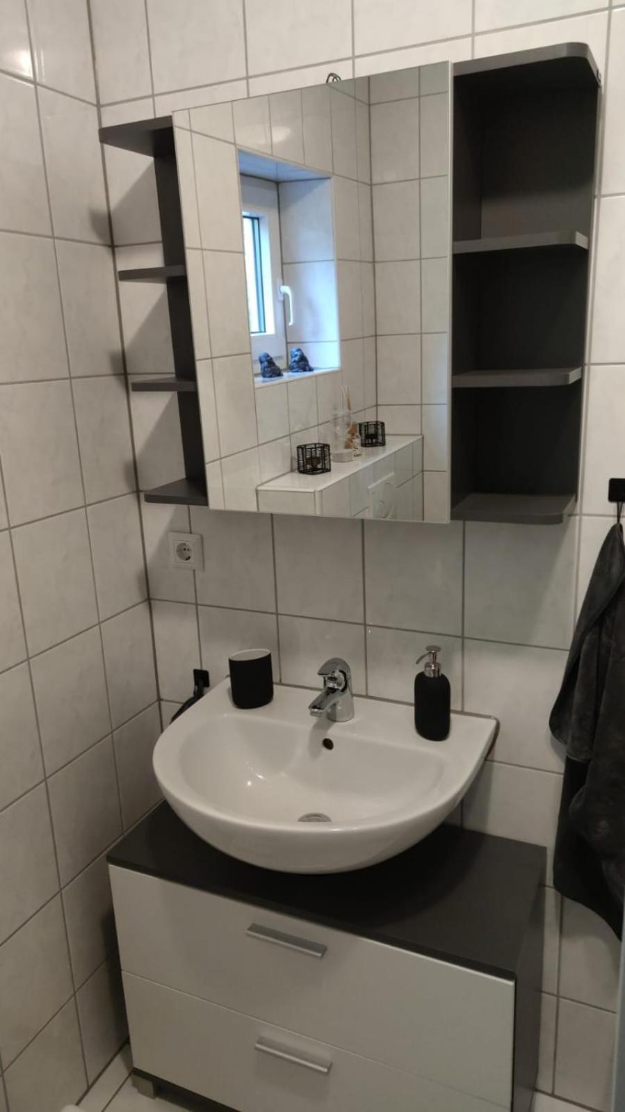 Teufelsstein, Wandern, Ausblick, Freilichtbuehne, Loreley, 3 Burgenblick, Rhein, 30m2 Terrasse, Grillen, Entspannen, Natur, Rodelbahn, Wlan, Parkplatz, Apartment *